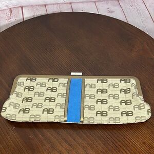 ARDEN B CLUTCH BAG 90’s Y2K fashion Vintage